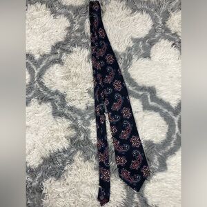 Vintage Christian Dior Navy Blue Paisley Patterned 100% Silk Necktie Tie